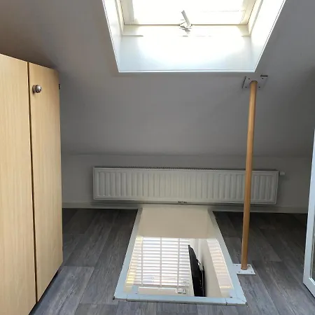 Apartment Hollandse Nieuwe